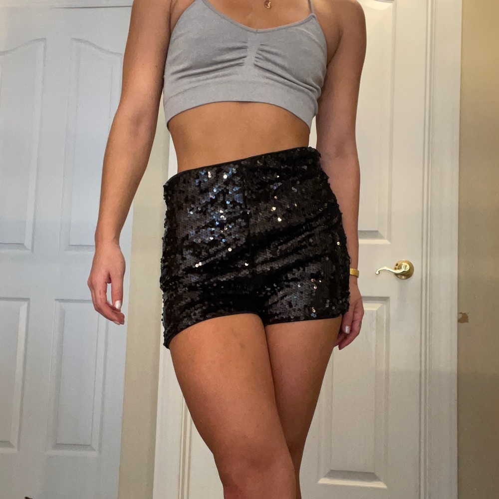 Sequin high waisted Shorts (Sparkle)